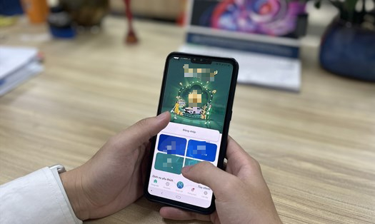 Chuyển khoản nhầm 5 triệu, người đàn ông làm theo hướng dẫn, chỉ 3 cú click, mất tiếp 300 triệu đồng, phải vội báo công an - Ảnh 1. Chuyển khoản nhầm 5 triệu, người đàn ông làm theo hướng dẫn, chỉ 3 cú click, mất tiếp 300 triệu đồng, phải vội báo công an - Ảnh 1.