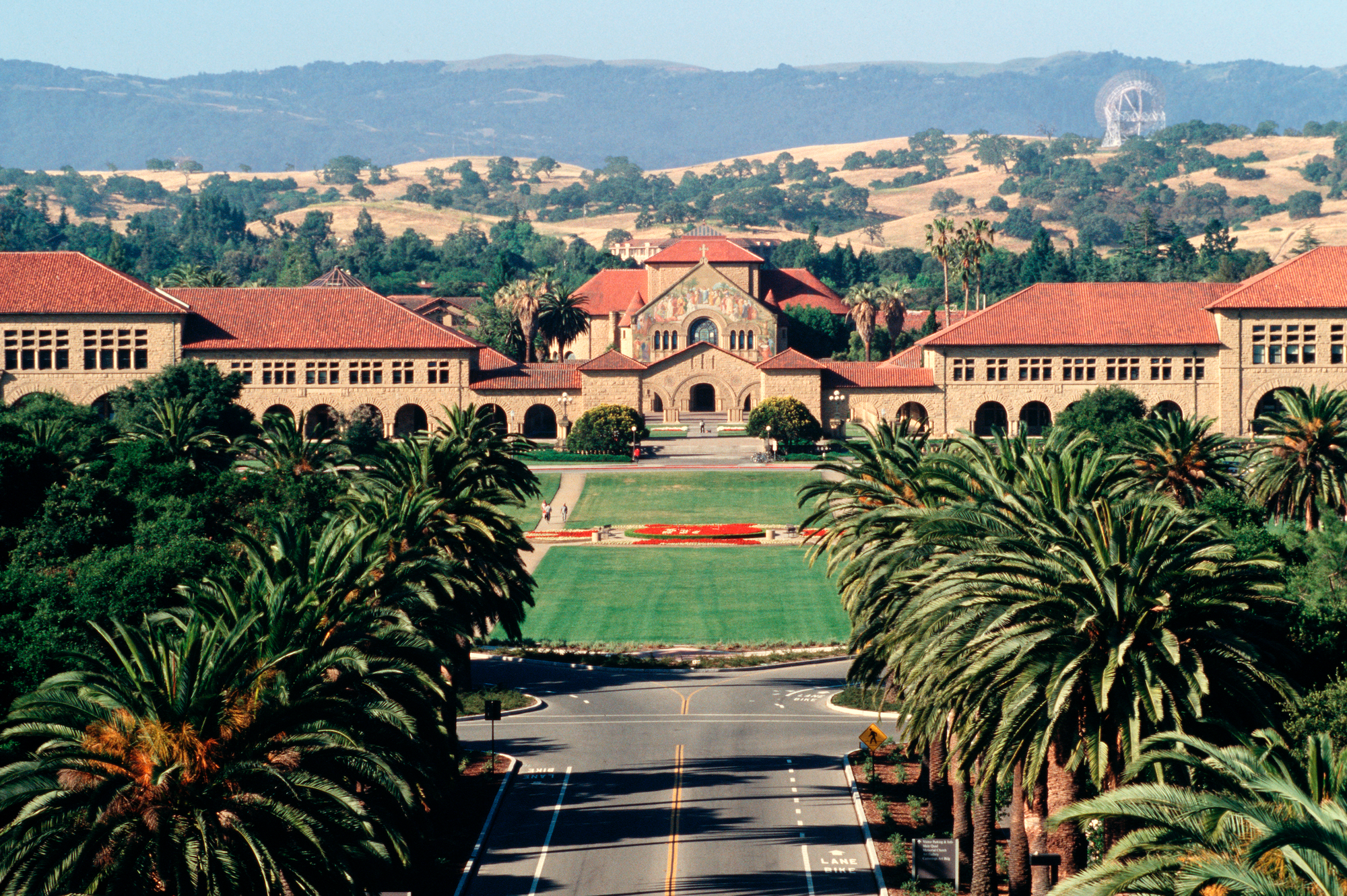 DHS Việt khoe bảng điểm toàn A tại Stanford: Con B+ duy nhất là vì ngủ quên, trải nghiệm học chung lớp với con gái Bill Gates mới bất ngờ- Ảnh 3. DHS Việt khoe bảng điểm toàn A tại Stanford: Con B+ duy nhất là vì ngủ quên, trải nghiệm học chung lớp với con gái Bill Gates mới bất ngờ- Ảnh 3.