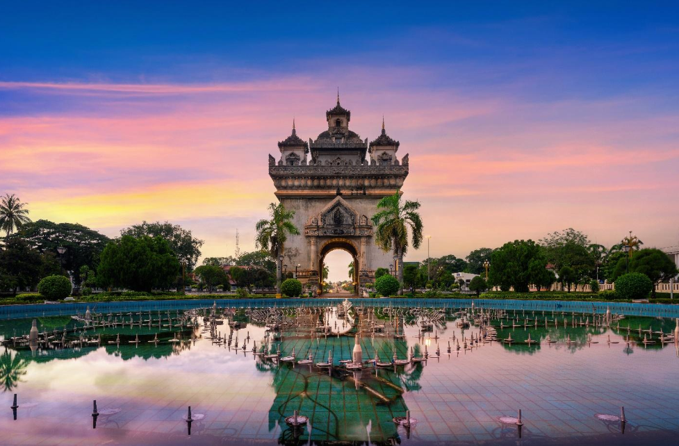 Việt Nam sắp có thêm 1 ngôn ngữ dạy trong chương trình GDPT, trước mắt sẽ thí điểm ở biên giới - Ảnh 1. Việt Nam sắp có thêm 1 ngôn ngữ dạy trong chương trình GDPT, trước mắt sẽ thí điểm ở biên giới - Ảnh 1.