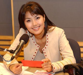 Vợ nam tài tử phim Ước mơ vươn tới một ngôi sao bày tỏ sự bỡ ngỡ về thời kỳ mãn kinh: Tôi cảm thấy mình già đi nhiều và rất bỡ ngỡ- Ảnh 2. Vợ nam tài tử phim Ước mơ vươn tới một ngôi sao bày tỏ sự bỡ ngỡ về thời kỳ mãn kinh: Tôi cảm thấy mình già đi nhiều và rất bỡ ngỡ- Ảnh 2.