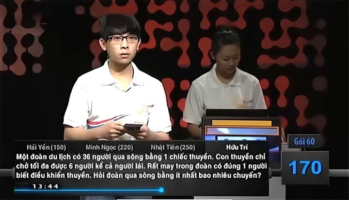 Bài toán 'chở người sang sông' làm khó cả 4 thí sinh Đường lên đỉnh Olympia - Ảnh 1. Bài toán 'chở người sang sông' làm khó cả 4 thí sinh Đường lên đỉnh Olympia - Ảnh 1.