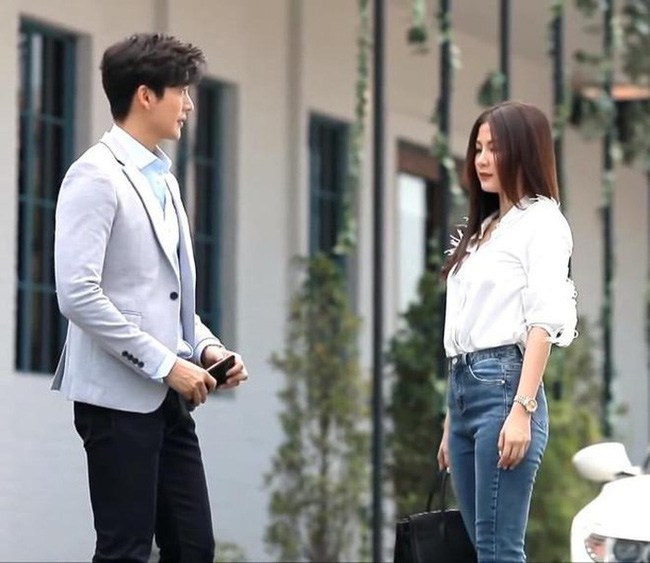 Vợ cũ nhắn tin hỏi vay 2 triệu, tôi chuyển ngay không suy nghĩ, đến hôm sau nhận được phong bì cô ấy gửi, tôi xấu hổ ê chề- Ảnh 1. Vợ cũ nhắn tin hỏi vay 2 triệu, tôi chuyển ngay không suy nghĩ, đến hôm sau nhận được phong bì cô ấy gửi, tôi xấu hổ ê chề- Ảnh 1.