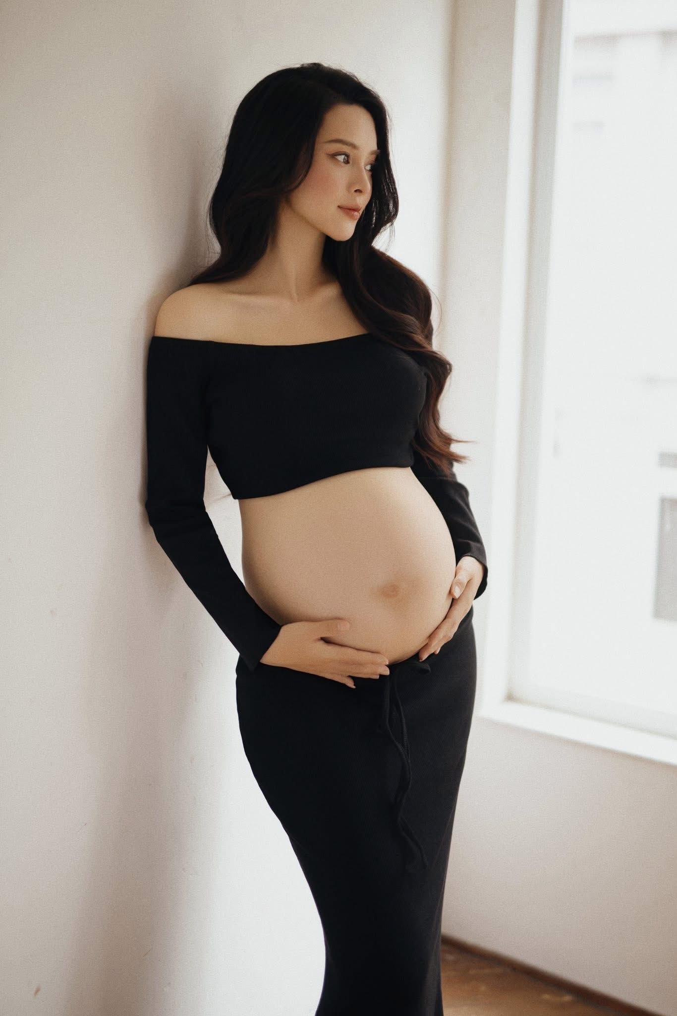 Khoe ảnh bầu mộc mạc trước ngày đẻ, Quỳnh Lương thú nhận một điều khiến hội bỉm sữa cảm thông- Ảnh 3. Khoe ảnh bầu mộc mạc trước ngày đẻ, Quỳnh Lương thú nhận một điều khiến hội bỉm sữa cảm thông- Ảnh 3.