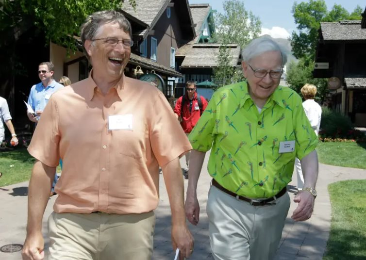 Nóng: Nghi vấn Warren Buffett 'nghỉ chơi' với Bill Gates sau 30 năm, tình bạn tỷ USD rạn nứt vì từ thiện và đời tư - Ảnh 2. Nóng: Nghi vấn Warren Buffett 'nghỉ chơi' với Bill Gates sau 30 năm, tình bạn tỷ USD rạn nứt vì từ thiện và đời tư - Ảnh 2.