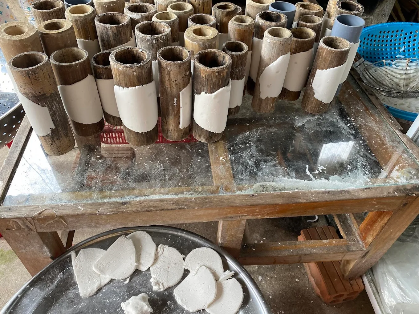 Những món ngon độc đáo chỉ có ở nơi từng được mệnh danh là "vùng đất khói lửa"- Ảnh 11. Những món ngon độc đáo chỉ có ở nơi từng được mệnh danh là "vùng đất khói lửa"- Ảnh 11.