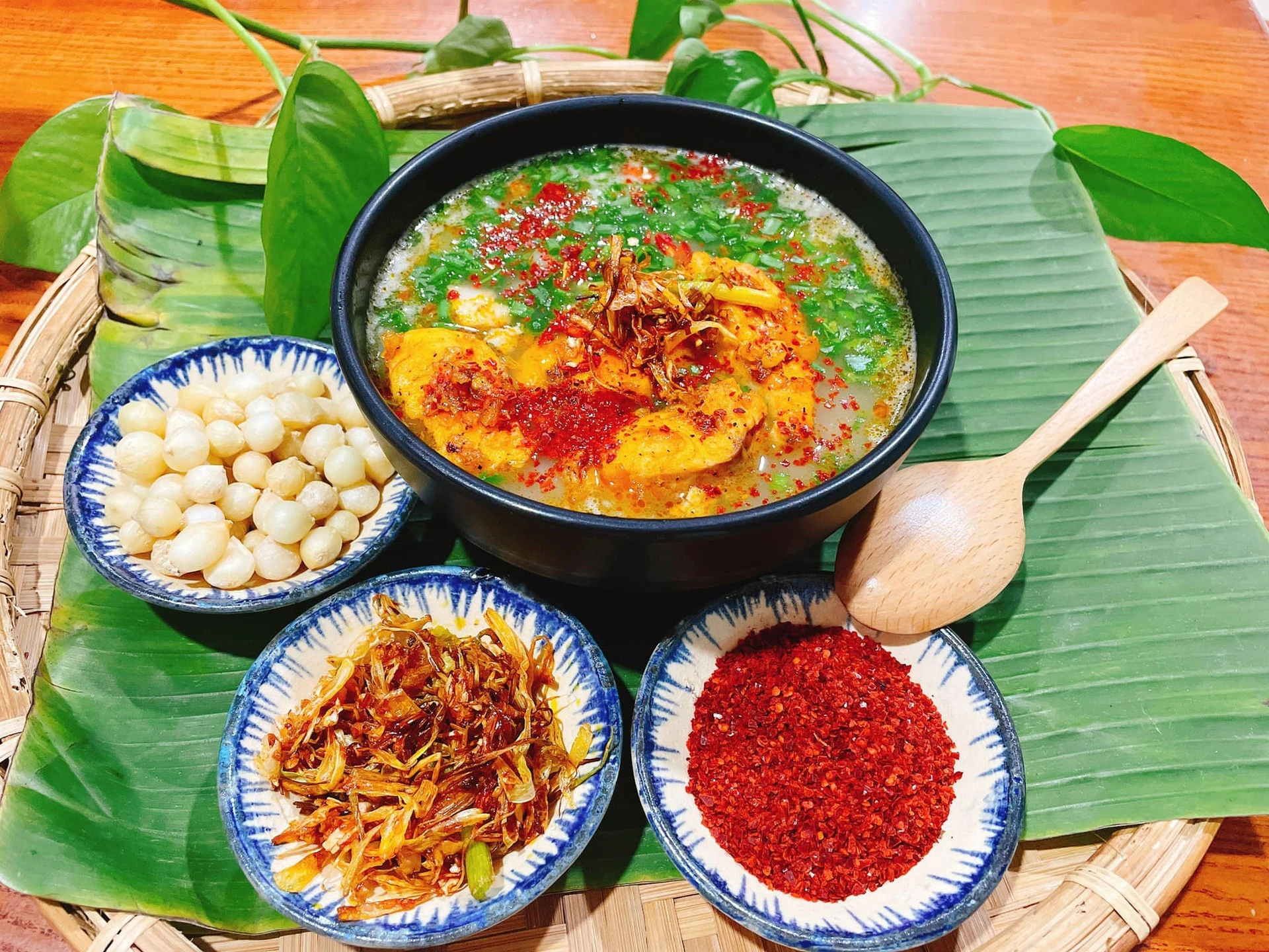 Những món ngon độc đáo chỉ có ở nơi từng được mệnh danh là "vùng đất khói lửa"- Ảnh 14. Những món ngon độc đáo chỉ có ở nơi từng được mệnh danh là "vùng đất khói lửa"- Ảnh 14.