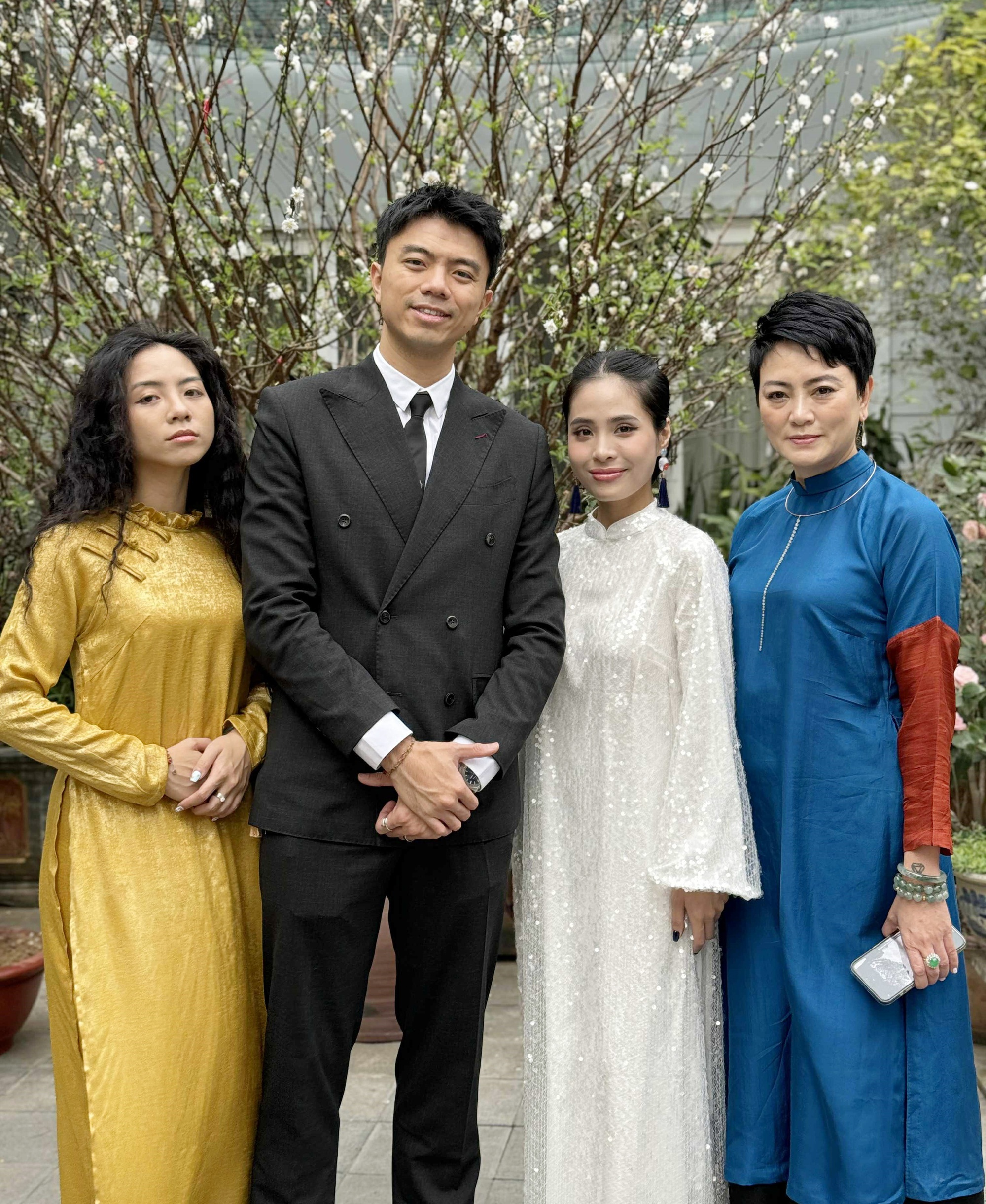 Gia tộc nổi tiếng ở H&agrave; Nội c&oacute; tận 3 hot mom: Từ mẹ đến con đều l&agrave; d&acirc;u h&agrave;o m&ocirc;n, ai cũng c&oacute; tổ ấm ri&ecirc;ng hạnh ph&uacute;c- Ảnh 4.