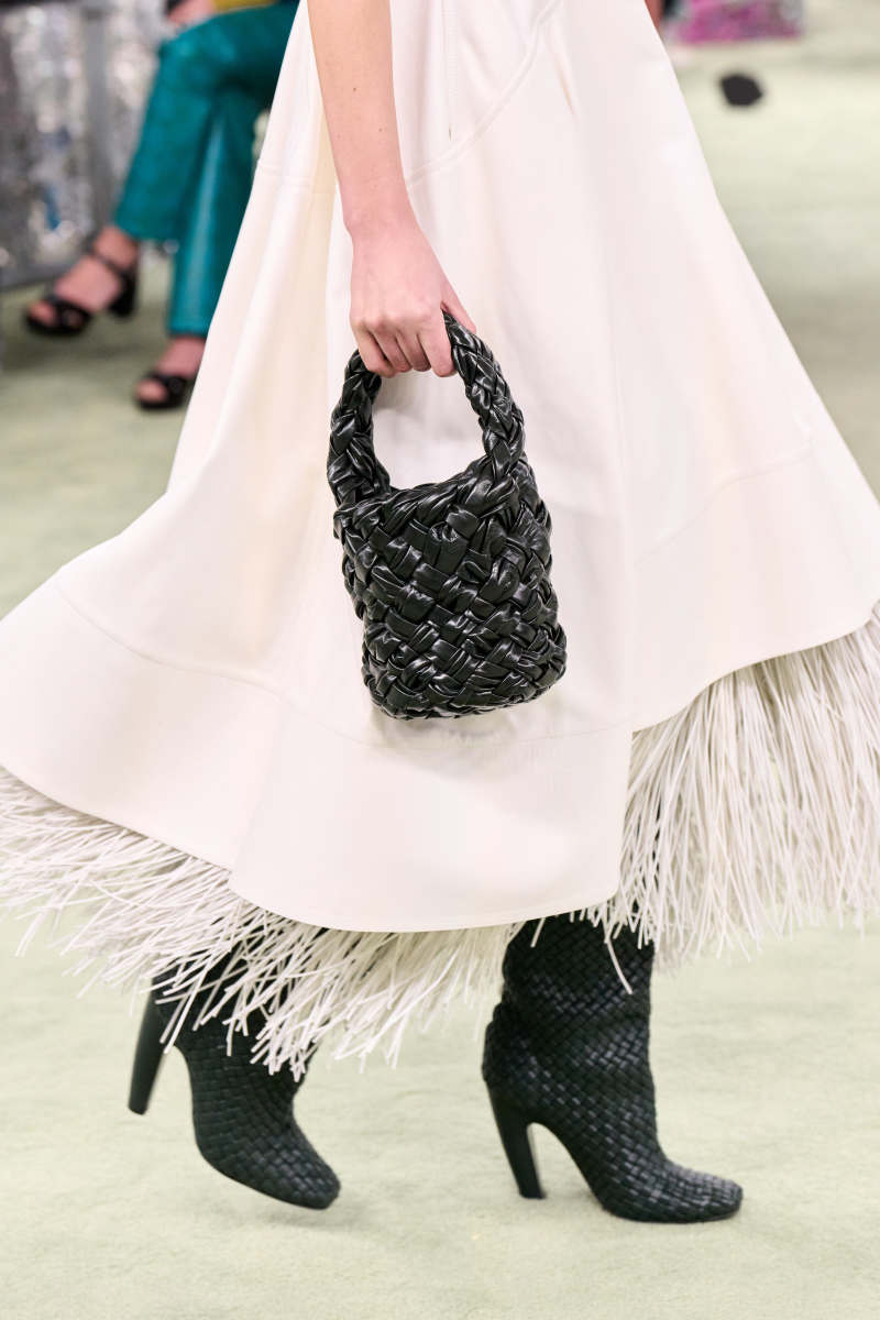 Bottega Veneta – Thương hiệu xa xỉ không logo nhưng vẫn khiến cả thế giới phải ngưỡng mộ - Ảnh 12. Bottega Veneta – Thương hiệu xa xỉ không logo nhưng vẫn khiến cả thế giới phải ngưỡng mộ - Ảnh 12.