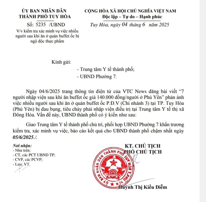 7 người nhập viện sau khi ăn buffet ở Phú Yên: Cơ quan chức năng vào cuộc - Ảnh 1. 7 người nhập viện sau khi ăn buffet ở Phú Yên: Cơ quan chức năng vào cuộc - Ảnh 1.