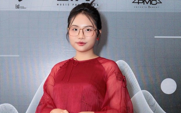 Dàn thí sinh 'Giọng hát Việt nhí' mùa đầu tiên sau hơn 1 thập kỷ: Quán quân chật vật tìm sự nghiệp, thí sinh bị loại đã thành công từ lâu- Ảnh 8. Dàn thí sinh 'Giọng hát Việt nhí' mùa đầu tiên sau hơn 1 thập kỷ: Quán quân chật vật tìm sự nghiệp, thí sinh bị loại đã thành công từ lâu- Ảnh 8.