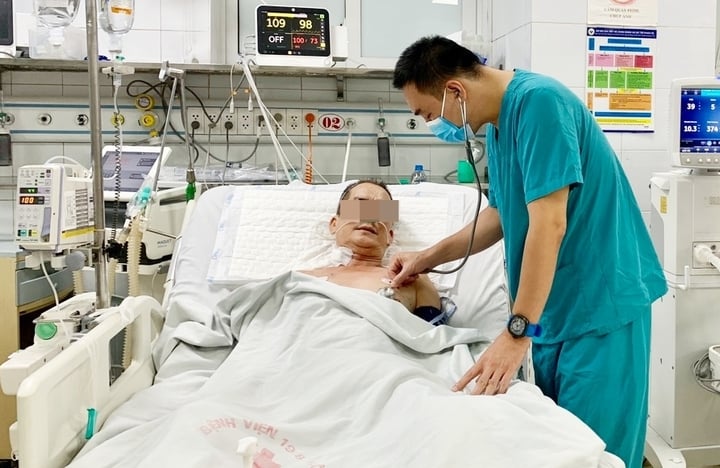 Nhồi máu cơ tim sau 30 năm hút thuốc lá - Ảnh 1. Nhồi máu cơ tim sau 30 năm hút thuốc lá - Ảnh 1.