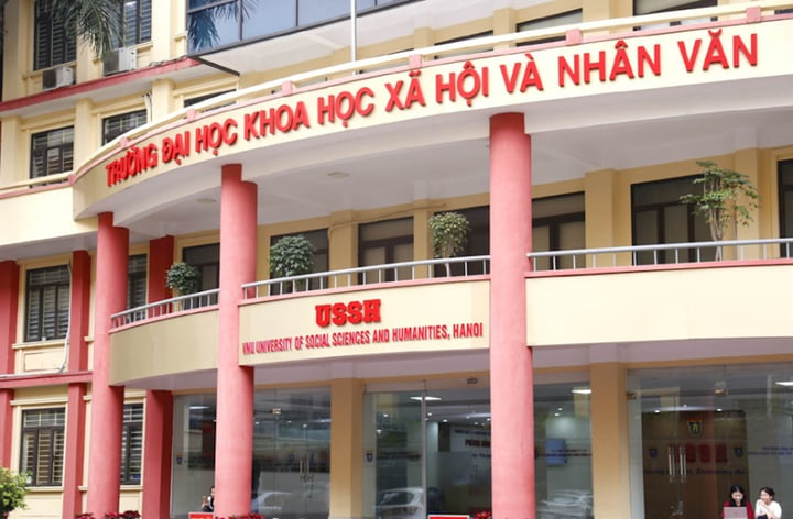 Sĩ tử sốc khi ĐH Khoa học Xã hội và Nhân văn bỏ khối C vào phút chót - Ảnh 1. Sĩ tử sốc khi ĐH Khoa học Xã hội và Nhân văn bỏ khối C vào phút chót - Ảnh 1.