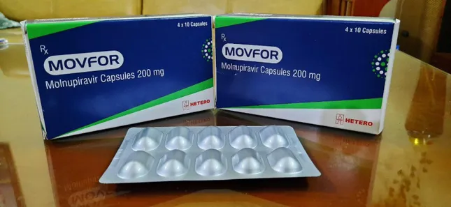 COVID-19 gia tăng trở lại, Bộ Y tế y&ecirc;u cầu đảm bảo đủ thuốc điều trị - Ảnh 1.