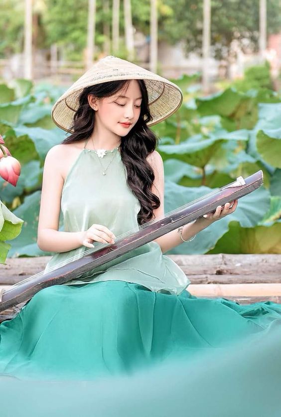 Những đầm sen đẹp nức tiếng quanh Hà Nội khiến hội sống ảo Những đầm sen đẹp nức tiếng quanh Hà Nội khiến hội sống ảo
