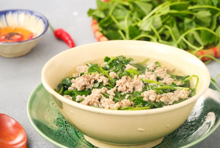 Cách chế biến loại rau giúp hạ men gan thành 3 món ăn ngon tuyệt - Ảnh 4. Cách chế biến loại rau giúp hạ men gan thành 3 món ăn ngon tuyệt - Ảnh 4.