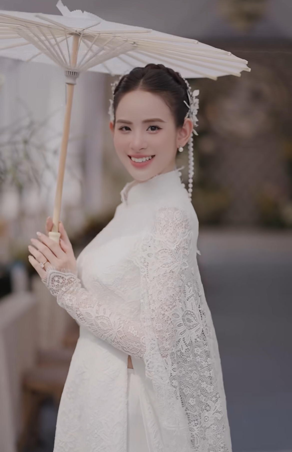"Kim Tae Hee Việt Nam" 2K2 cưới vội thiếu gia vì đang mang thai con đầu lòng? - Ảnh 3. "Kim Tae Hee Việt Nam" 2K2 cưới vội thiếu gia vì đang mang thai con đầu lòng? - Ảnh 3.