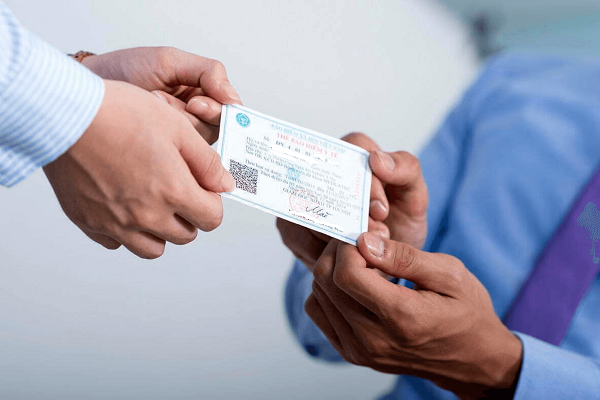 Người tố công ty C.P bán heo bệnh đã nhận được bao nhiêu tiền từ BHYT, trước khi phải tự bỏ tiền túi chạy thận? - Ảnh 1. Người tố công ty C.P bán heo bệnh đã nhận được bao nhiêu tiền từ BHYT, trước khi phải tự bỏ tiền túi chạy thận? - Ảnh 1.