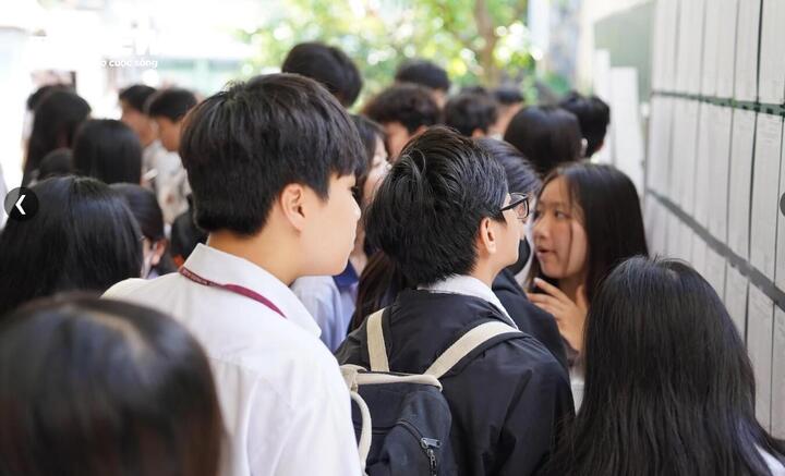 Đề Văn thi lớp 10 TP.HCM: Thí sinh dễ 'thua thảm' nếu học vẹt, học tủ - Ảnh 1. Đề Văn thi lớp 10 TP.HCM: Thí sinh dễ 'thua thảm' nếu học vẹt, học tủ - Ảnh 1.