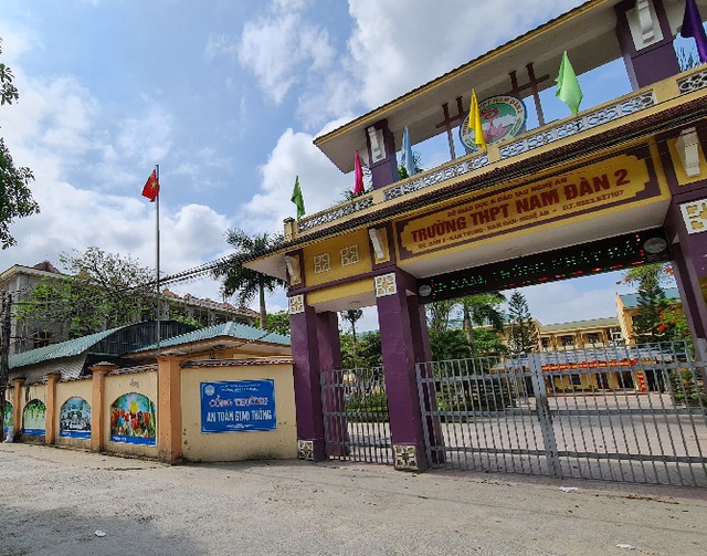 Thầy giáo nói “học cho lắm rồi cũng đi làm thuê” là giáo viên dạy lớp chọn, đồng nghiệp đưa ra nhận xét - Ảnh 1.