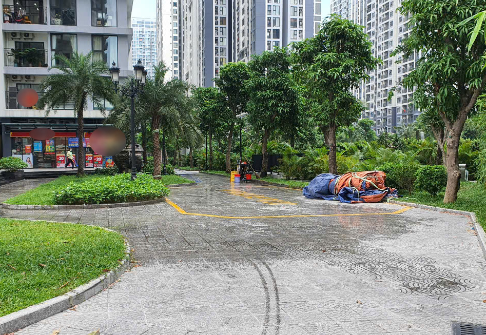 Người cha đau lòng khi con trai rơi từ tầng 39 tử vong ở Hà Nội: "Công việc không thuận lợi, chuyện tình cảm cũng gặp trục trặc..." - Ảnh 1. Người cha đau lòng khi con trai rơi từ tầng 39 tử vong ở Hà Nội: "Công việc không thuận lợi, chuyện tình cảm cũng gặp trục trặc..." - Ảnh 1.