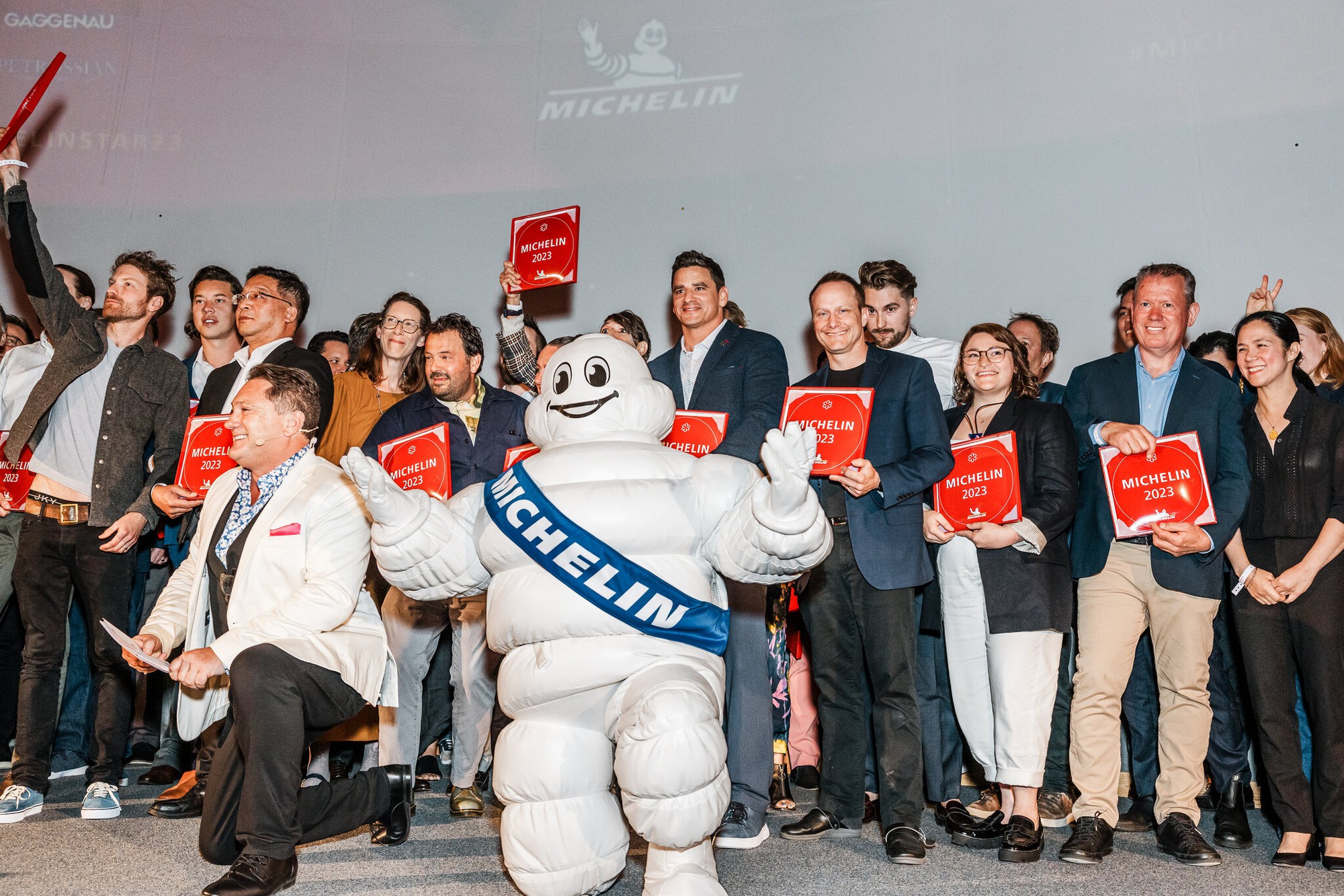 12michelin-guides5-kcfq-superjumbo-17492902529251584154613-1749311437873-17493114380371958920762.jpg