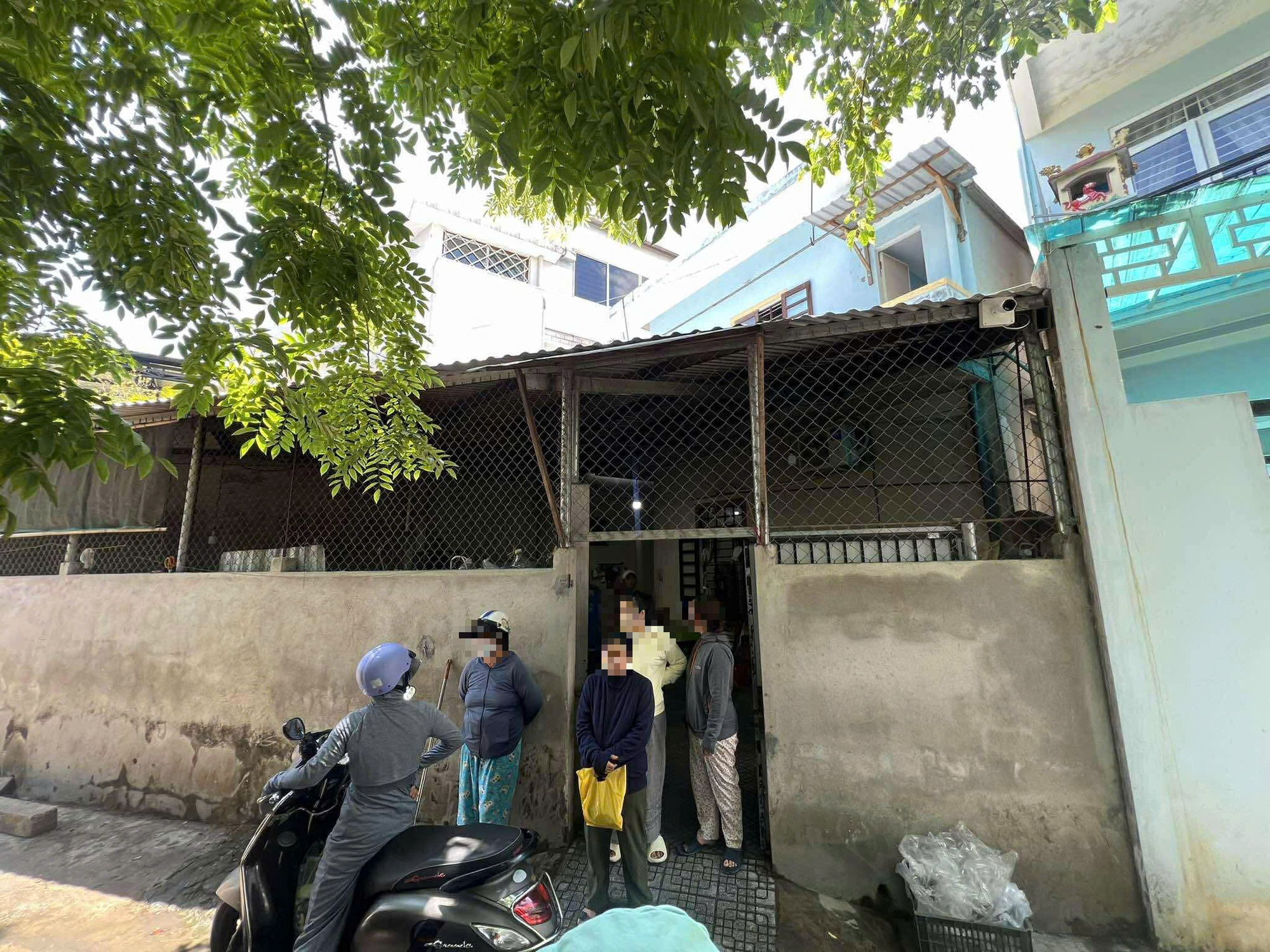Vụ án mạng rúng động tại Huế: Lời khai của người con rể - Ảnh 1. Án mạng rúng động tại Huế: Hé lộ nhân thân nghi phạm - Ảnh 1.