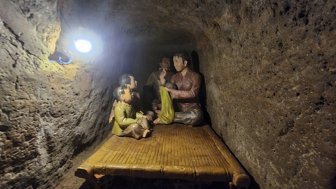 Ngoài Củ Chi, Việt Nam còn có một địa đạo khác nữa: Từng lên báo Pháp, được ví như "làng dưới lòng đất" - Ảnh 8. Ngoài Củ Chi, Việt Nam còn có một địa đạo khác nữa: Từng lên báo Pháp, được ví như "làng dưới lòng đất" - Ảnh 8.