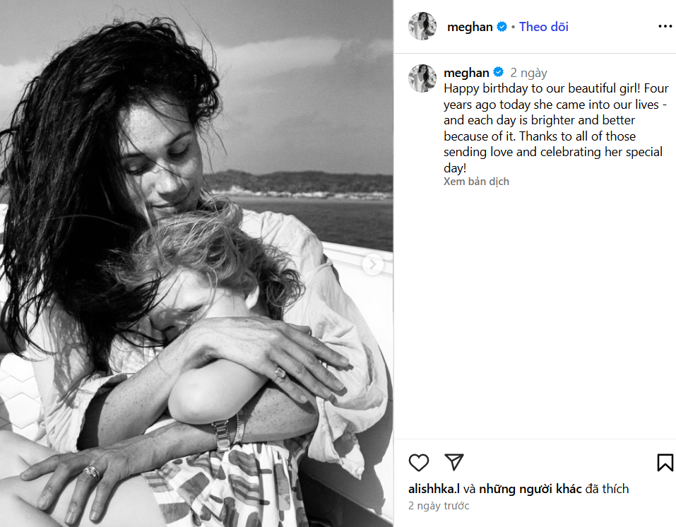 Meghan Markle khoe nhẫn kim cương trị giá khoảng 1,7 tỷ đồng khi đăng ảnh hiếm của con gái Lilibet- Ảnh 2. Meghan Markle khoe nhẫn kim cương trị giá khoảng 1,7 tỷ đồng khi đăng ảnh hiếm của con gái Lilibet- Ảnh 2.