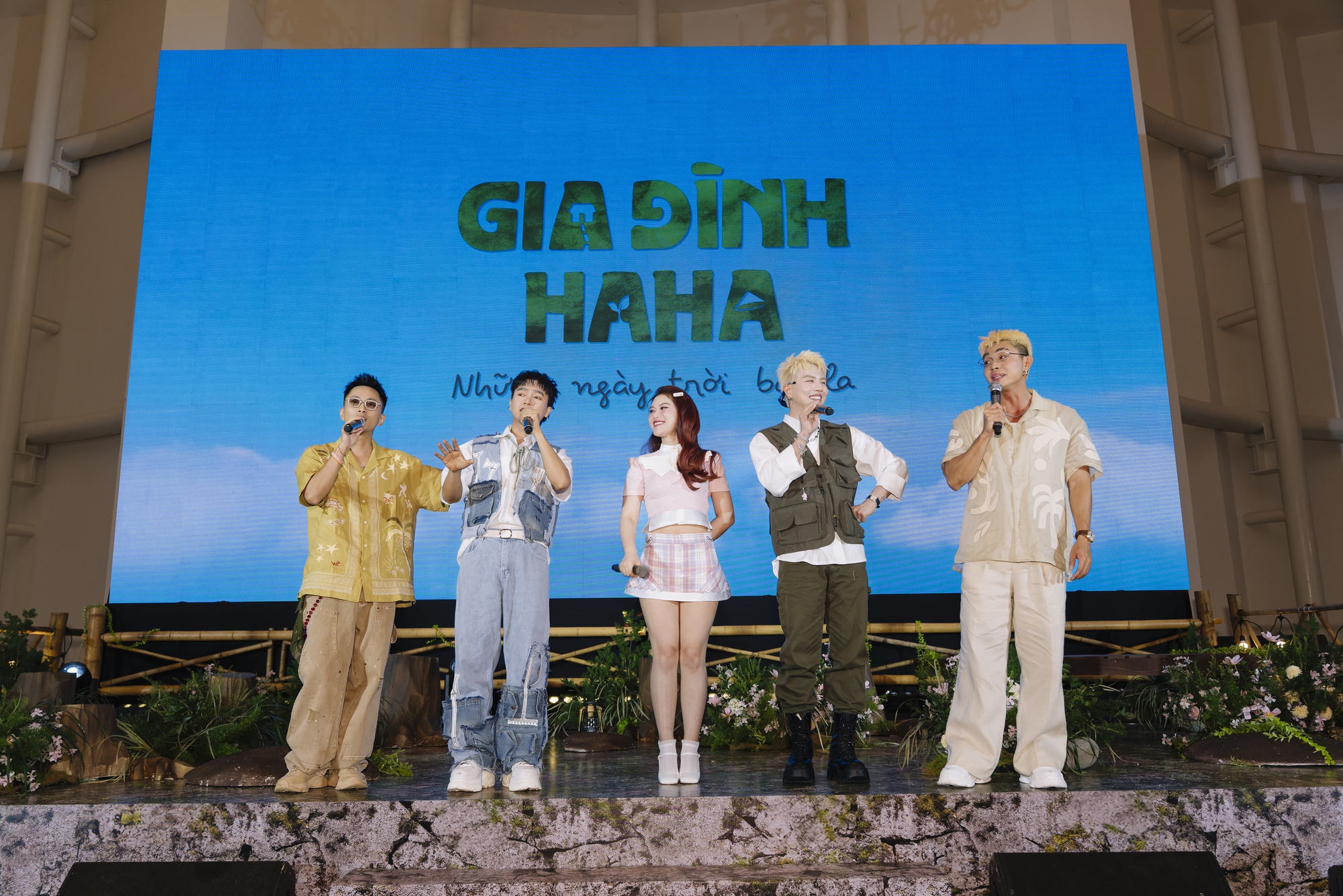 Sau “Anh Trai Vượt Ngàn Chông Gai”, dàn “anh tài – chị đẹp” tụ hội trong hành trình chữa lành giữa trời bao la- Ảnh 2. Sau “Anh Trai Vượt Ngàn Chông Gai”, dàn “anh tài – chị đẹp” tụ hội trong hành trình chữa lành giữa trời bao la- Ảnh 2.