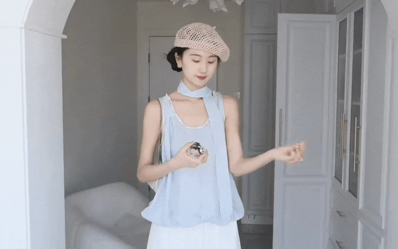 Xịt đúng mùi, đổi cả vận may: 3 con giáp càng dùng nước hoa này càng hút tài lộc mùa hè - Ảnh 2. Xịt đúng mùi, đổi cả vận may: 3 con giáp càng dùng nước hoa này càng hút tài lộc mùa hè - Ảnh 2.