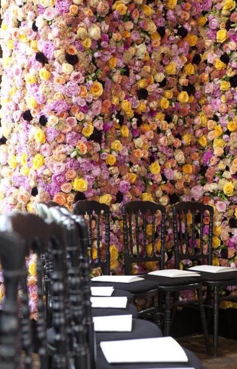 1 triệu đô tiền hoa tươi, tạo nên show diễn đẹp choáng ngợp của Dior - Ảnh 8. 1 triệu đô tiền hoa tươi, tạo nên show diễn đẹp choáng ngợp của Dior - Ảnh 8.