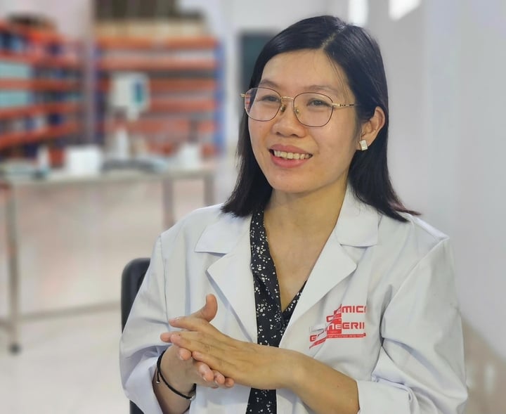 Tiến sỹ Đại học Bách khoa Hà Nội hướng dẫn cách chọn áo chống nắng - Ảnh 2. Tiến sỹ Đại học Bách khoa Hà Nội hướng dẫn cách chọn áo chống nắng - Ảnh 2.