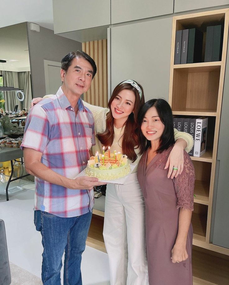 Bố tôi không dạy cách kiếm tiền, nhưng dạy tôi cách tiêu tiền để không bao giờ khổ - Ảnh 1. Bố tôi không dạy cách kiếm tiền, nhưng dạy tôi cách tiêu tiền để không bao giờ khổ - Ảnh 1.