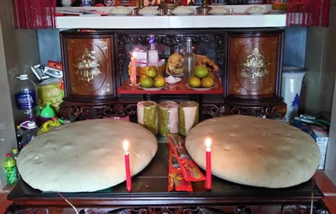 Món xôi "giã cả buổi" của người Nam Định: Nhìn vừa giống bánh dày, vừa giống bánh đúc nhưng tên gọi cực thú vị - Ảnh 4. Món xôi "giã cả buổi" của người Nam Định: Nhìn vừa giống bánh dày, vừa giống bánh đúc nhưng tên gọi cực thú vị - Ảnh 4.