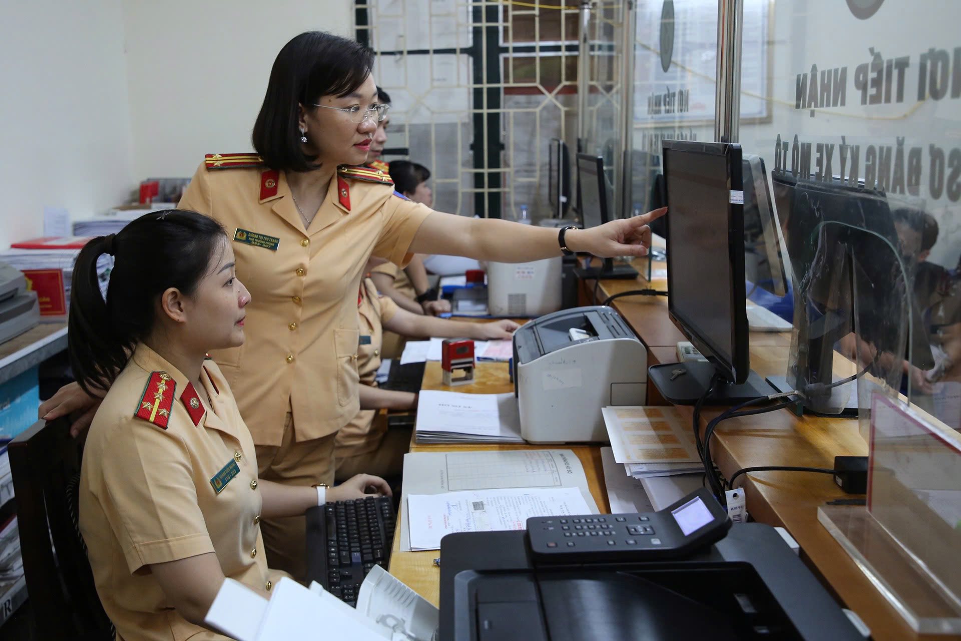 Hôm nay, một quyết định quan trọng liên quan đến hàng chục triệu ô tô, xe máy chính thức có hiệu lực - Ảnh 1.