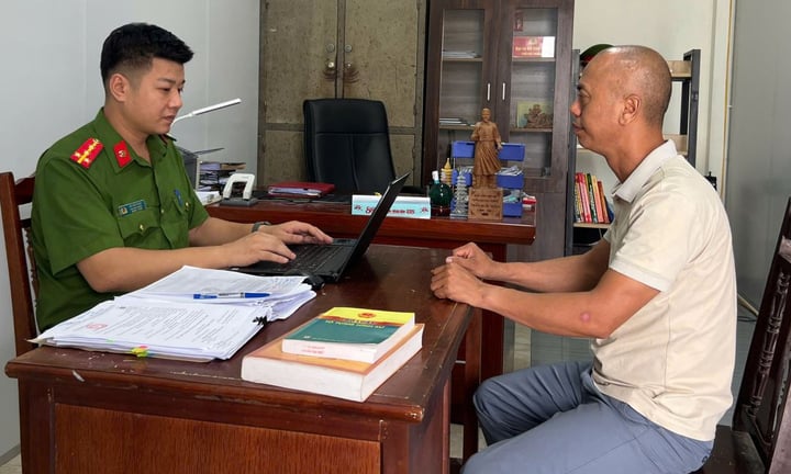 Ch&aacute;y xưởng 6 người chết ở Hưng Y&ecirc;n: Bắt giam 2 bị can - Ảnh 2.