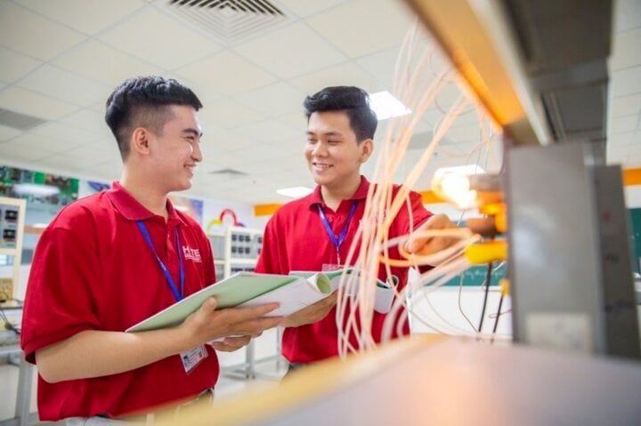 Loạt trường Kỹ thuật lớn xét tuyển học bạ 2025 - Ảnh 1.