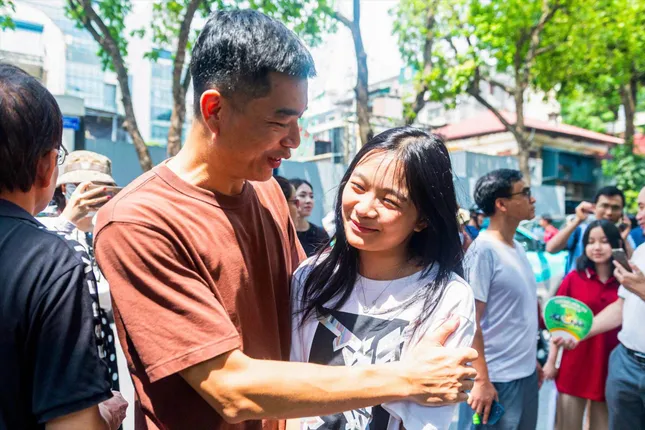 Sẽ không khống chế tỉ lệ học sinh vào lớp 10 công lập - Ảnh 2. Sẽ không khống chế tỉ lệ học sinh vào lớp 10 công lập - Ảnh 2.