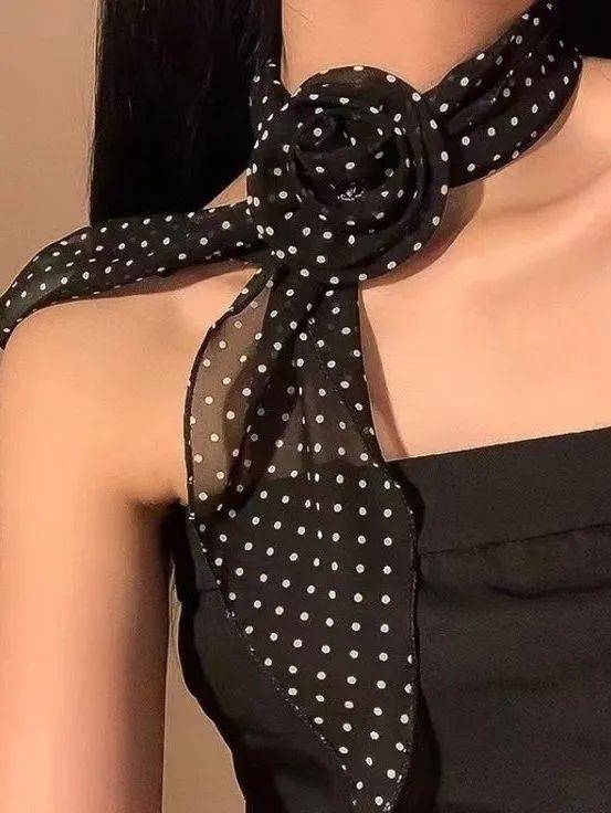 Hè này, họa tiết chấm bi Hè này, họa tiết chấm bi
