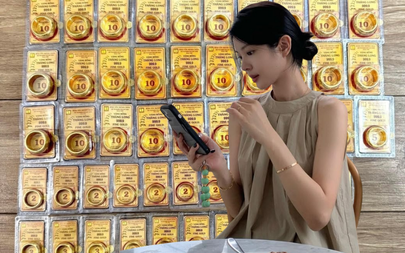 Canh giá đem hết vàng đi bán, giờ cầm 1,4 tỷ không biết làm gì - Ảnh 1. Canh giá đem hết vàng đi bán, giờ cầm 1,4 tỷ không biết làm gì - Ảnh 1.