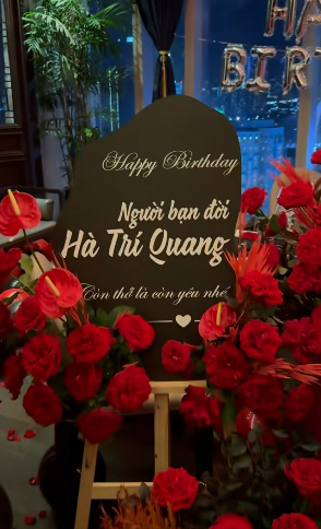 Sao nam được chồng tổ chức sinh nhật hoành tráng: Tặng vòng kim cương sáng chói mắt, phát cẩu lương tới tấp - Ảnh 2. Sao nam được chồng tổ chức sinh nhật hoành tráng: Tặng vòng kim cương sáng chói mắt, phát cẩu lương tới tấp - Ảnh 2.