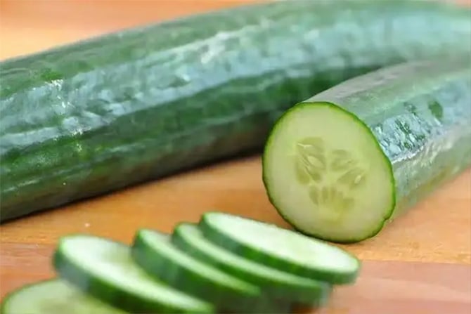 Dưa chuột ăn sống hay nấu chín tốt hơn? - Ảnh 1. Dưa chuột ăn sống hay nấu chín tốt hơn? - Ảnh 1.