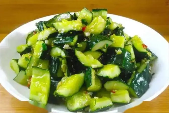 Dưa chuột ăn sống hay nấu chín tốt hơn? - Ảnh 3. Dưa chuột ăn sống hay nấu chín tốt hơn? - Ảnh 3.