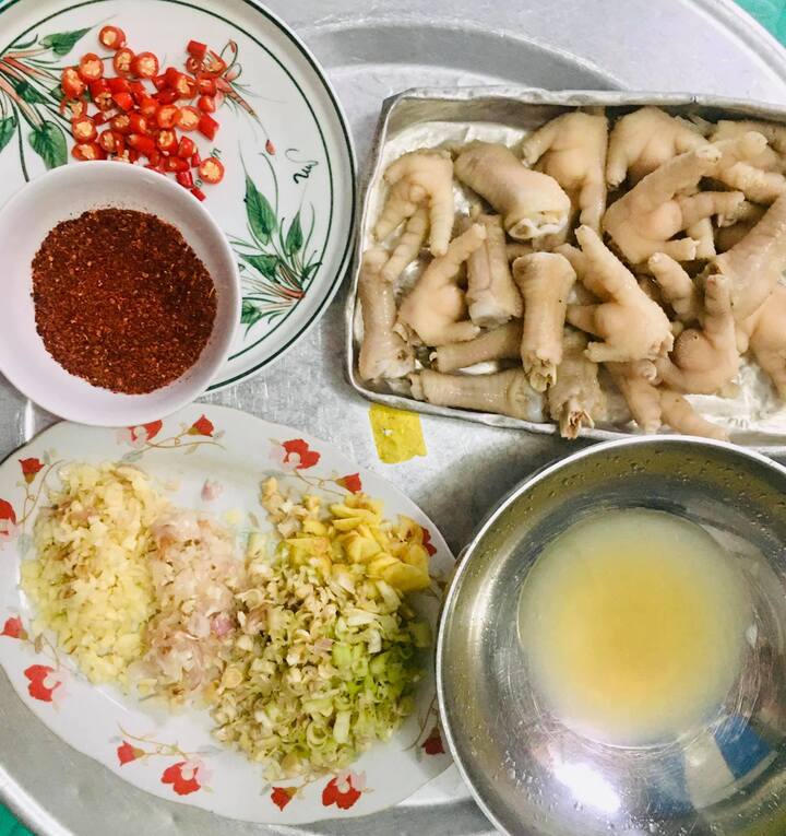 Cách làm chân gà sốt Thái chua ngọt giòn cay - Ảnh 3. Cách làm chân gà sốt Thái chua ngọt giòn cay - Ảnh 3.