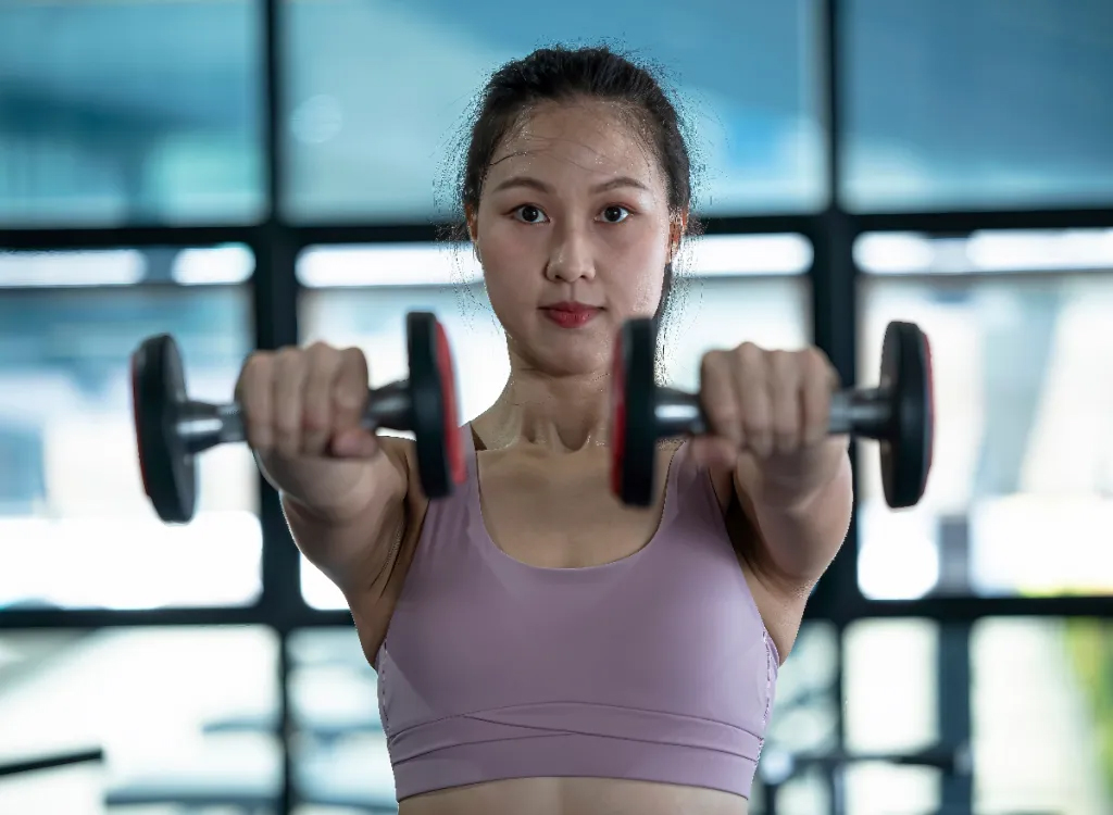Phụ nữ trên 40 tuổi cánh tay chảy xệ hãy tập 4 bài này: Cơ bắp săn chắc, thon gọn không ngờ- Ảnh 4.