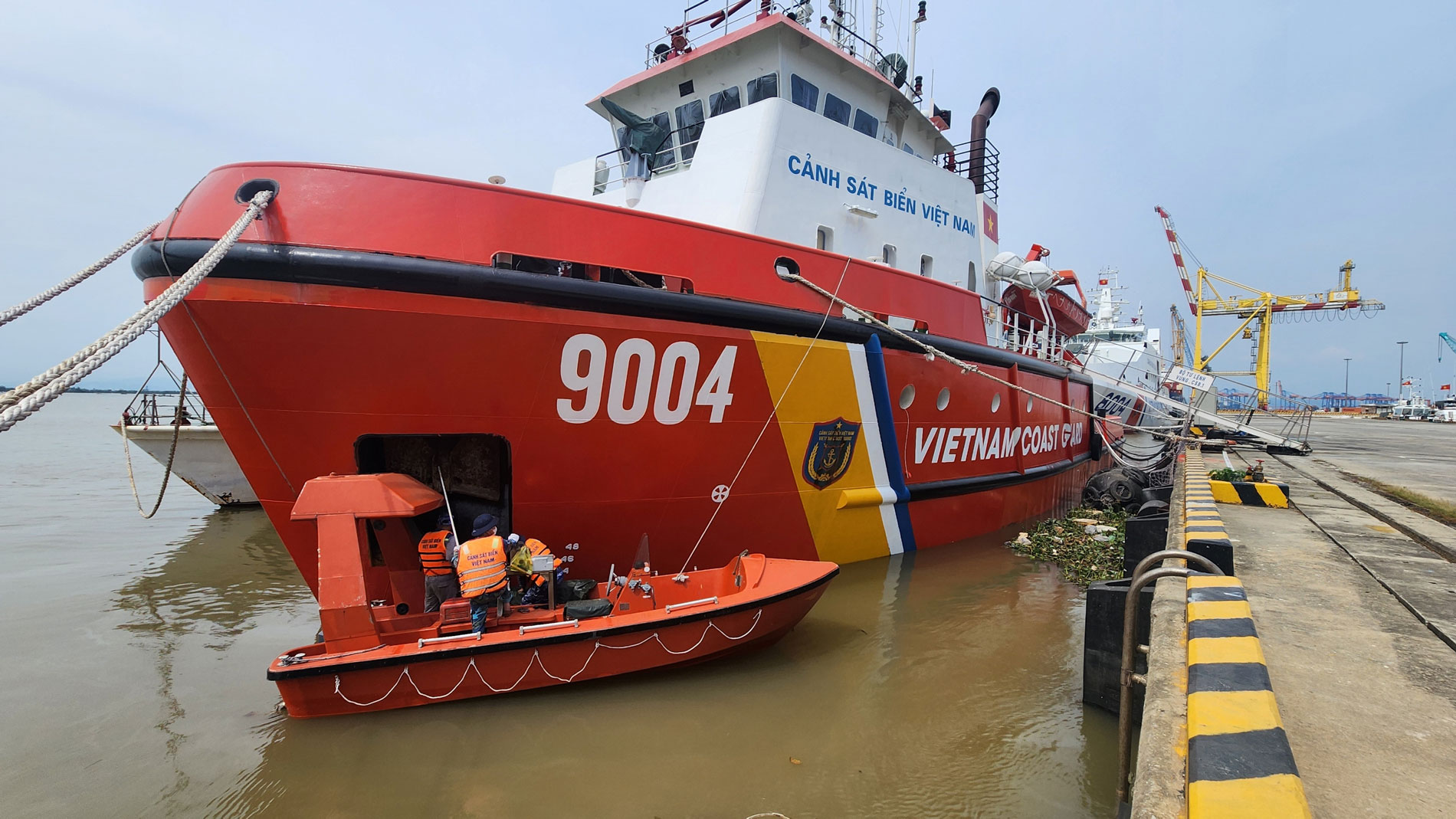 Tin mới nhất về diễu binh, diễu hành Quốc khánh 2/9: Lần đầu có cả tàu ngầm, tàu nổi Hải quân tham gia - Ảnh 3.