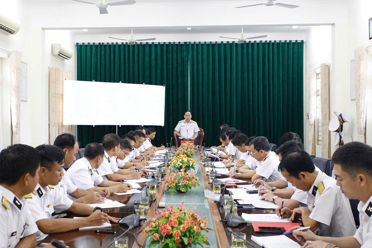 Tin mới nhất về diễu binh, diễu hành Quốc khánh 2/9: Lần đầu có cả tàu ngầm, tàu nổi Hải quân tham gia - Ảnh 4.