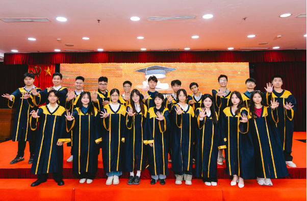 Hành trình 5 năm của IELTS Mentor: Sự tin tưởng của phụ huynh, sự nỗ lực của người học và người dạy đã tạo ra những trái ngọt xứng đáng - Ảnh 3.