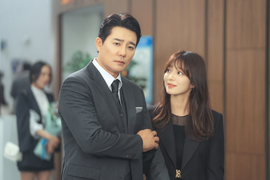 the-devil-judge-tang-nhe-love-ft-marriage-and-divorce-2-dung-dau-khung-gio-phat-694-5930344-1752213247378-17522132478991100458868-1752246355711-1752246355931811516367.jpg