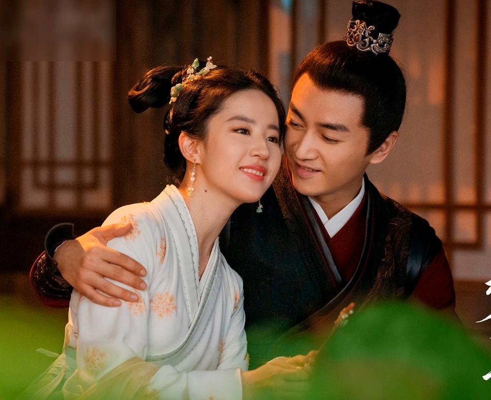 Lưu Diệc Phi - Trần Hiểu bị tố ngoại tình, giờ mới lòi Lưu Diệc Phi - Trần Hiểu bị tố ngoại tình, giờ mới lòi